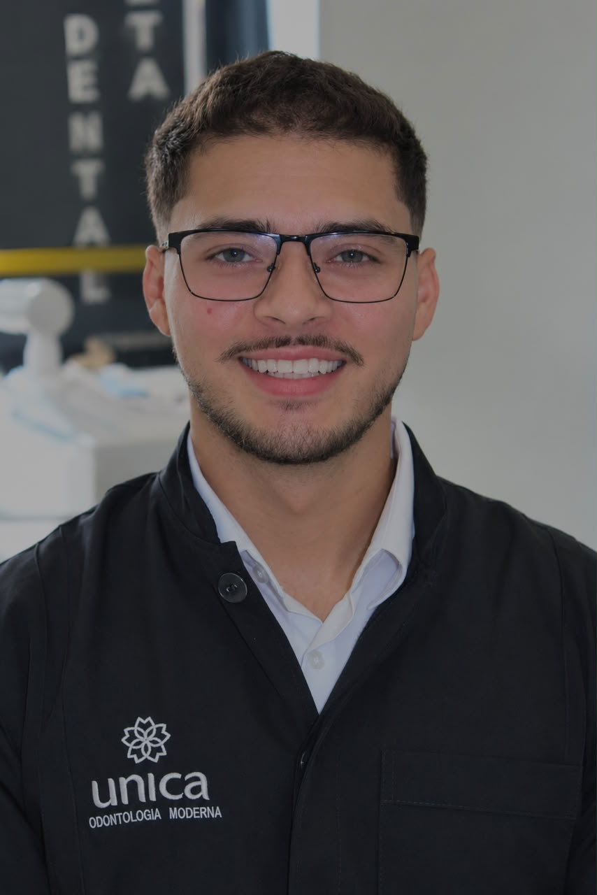 Dr. Gabriel Campos